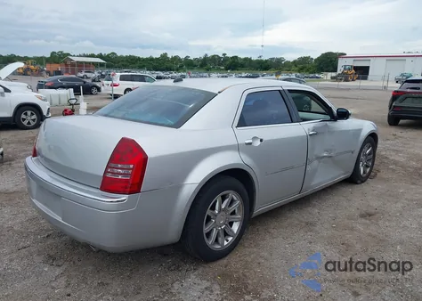 2006 Chrysler 300C from USA, damaged, VIN 2C3KA63HX6H165234